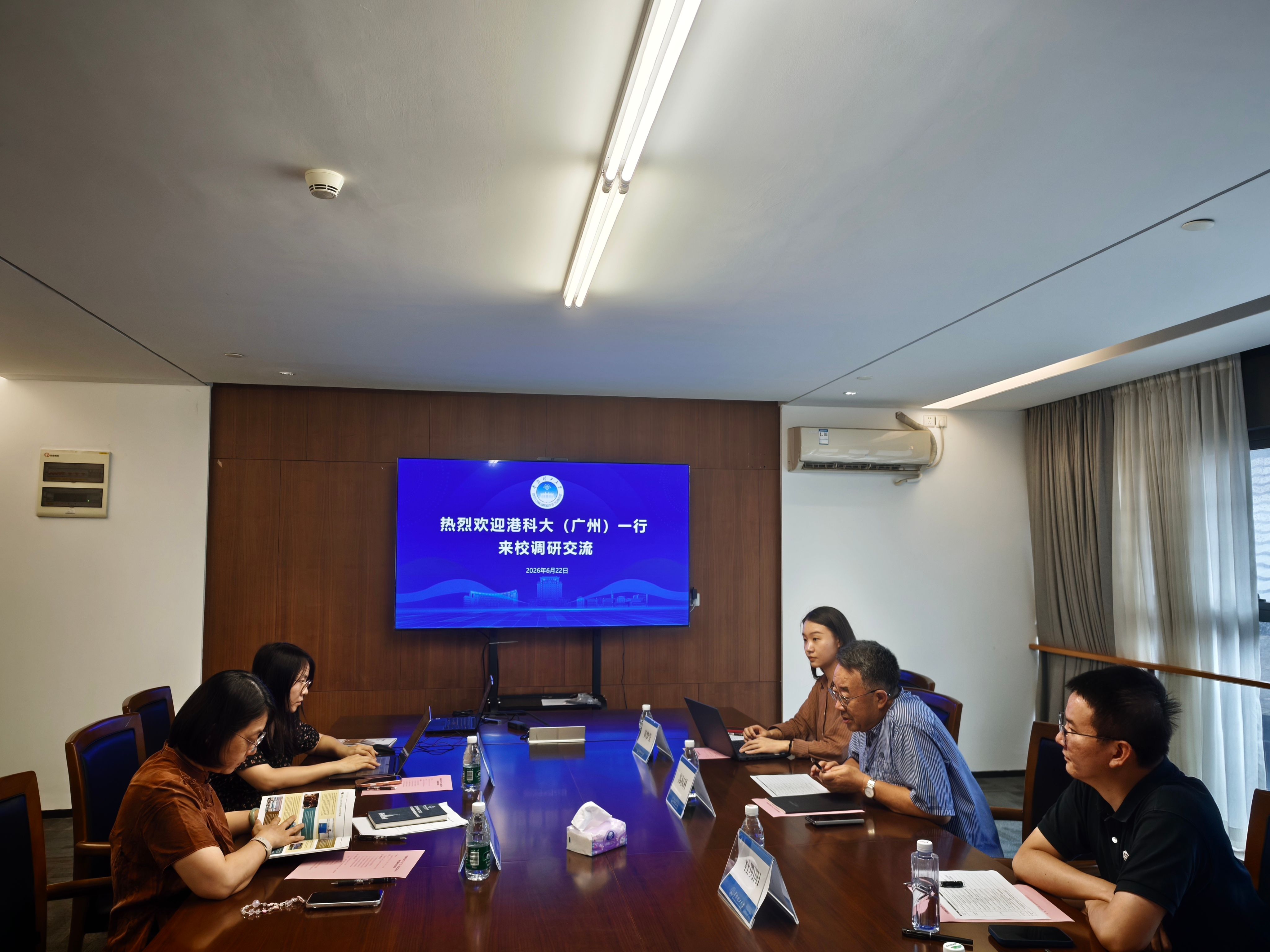 我中心赴华南理工大学卓越工程师学院调研，共同探讨工程人才培养合作